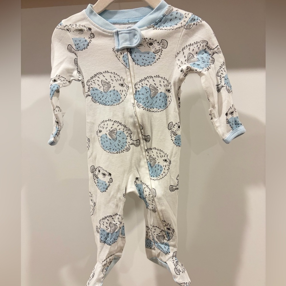 Honest Baby Clothing footie sleeper (0-3m)